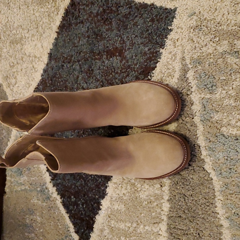 Vince Camuto